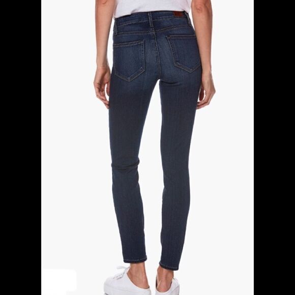 PAIGE dark wash stretch jeans. New - Picture 4 of 16